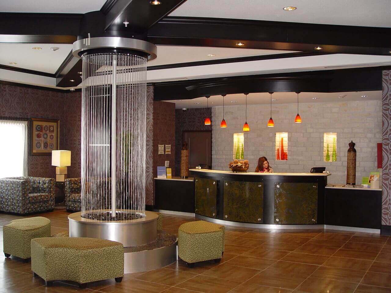 LaQuinta_Irving_Texas_-_rain_curtain_4-1